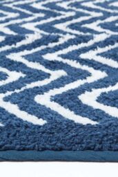 Homescapes Super Absorbent Soft Tidal Cotton Bathmat in Navy - thumbnail 5