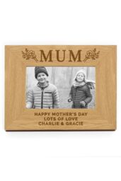 Personalised Memento Company Women's Personalised Floral Mum 6x4 Oak Finish Photo Frame in Light Brown