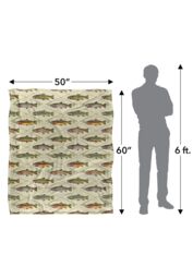JQ Licensing Trout Crossed Fishing Rods Silky Touch Super Soft Throw Blanket 152 X 127 cm in White - thumbnail 5