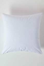 Homescapes Terry Towelling Waterproof Pillow Protectors 65 x 65 cm, Pack of 4 in White - Size: 65 x 65 cm - thumbnail 5