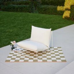 Home Detail Marina Steel Garden Chair in White - thumbnail 1