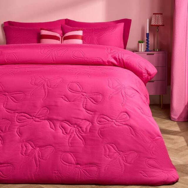 OHS Bows Pinsonic Bedding Set Microfibre Duvet Cover with Pillowcase in Bright Pink - Size: Single - image 1