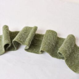 Melody Maison Set Of 2 Large Beige & Green Wool Table Runners - 140cm (1.4m / 55.1') - thumbnail 6