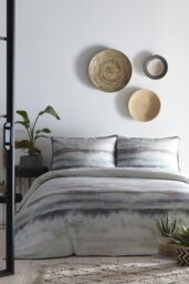 Appletree 'Landscape' 100% Cotton Floral Duvet Cover Set in Light Blue - Size: Super King - thumbnail 1