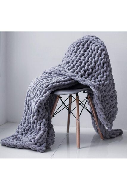 Living and Home 100x150cm Handmade Chunky Knit Throw Blanket in Grey - Size: 100x150 cm - image 1