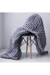 Living and Home 100x150cm Handmade Chunky Knit Throw Blanket in Grey - Size: 100x150 cm - thumbnail 1