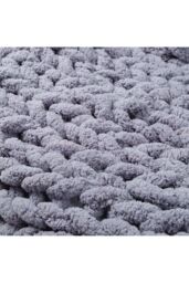 Living and Home 100x150cm Handmade Chunky Knit Throw Blanket in Grey - Size: 100x150 cm - thumbnail 5
