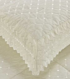 Rapport Home Richmond Luxury Polycotton Duvet Cover Set With Pillowcase in Ivory - Size: Super King - thumbnail 2