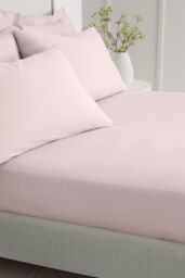 Bianca 200 Thread Count Cotton Percale 32cm Depth Sheet in Pink - Size: Super King Fitted - thumbnail 2