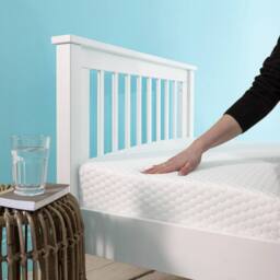 Nöa and Nani Shorty Mattress Hypoallergenic High Density Foam in White - thumbnail 1