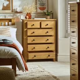 Cheshire Premium Kingsley 4 + 2 Drawer Chest - Oak in Brown - thumbnail 3