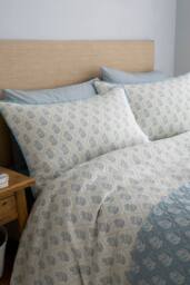 Dreams & Drapes 'Block Floral' Jacquard Duvet Cover Set in Light Blue - Size: Single - thumbnail 2