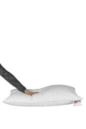 "Homescapes Goose Down Euro Continental Pillow - 40cm x 80cm (16""x32"") in White - Size: 40 cm x 80 cm" - thumbnail 3