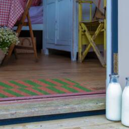 Artsy Mats Pink & Green Half Stripes Coir Doormat (60 x 40cm) in Brown - Size: 40 cm x 60 cm - thumbnail 4