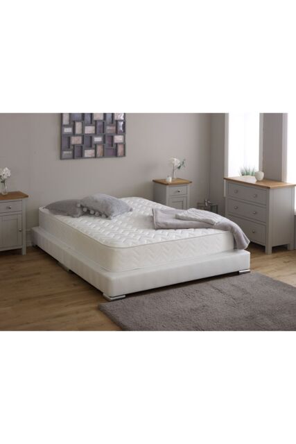 Starlight Beds Essentials Zig Zag Memory Foam Hybrid Open Coil Spring Mattress in White - Size: EU Double - image 1