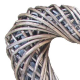 Red Hamper Wicker Heart Shaped Wreath in Grey - thumbnail 2
