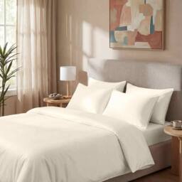 Bedable Sateen Bedding Bundle (Bedding Set + Duvet + 2 Pillows) in Cream - Size: King - thumbnail 1