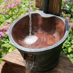 Primrose Bucket Tap Water Feature Fountain Waterfall Cascade Oak Effect 62cm in Brown - thumbnail 4