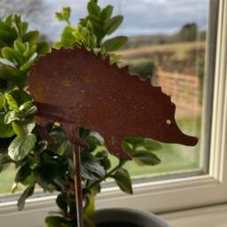 Poppyforge Hedgehog Pot Stake (Pack of 3) - Bare Metal/Ready to Rust - H23 cm in Brown - thumbnail 2