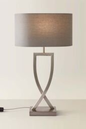 ValueLights Katniss Brushed Chrome Industrial Tall Table Lamp With Oval Shade in Silver - thumbnail 3