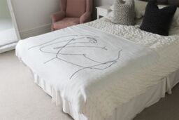 Benjamin Tate Design line art hug Designer Blanket in Natural - Size: 120 cm x 150 cm - thumbnail 4