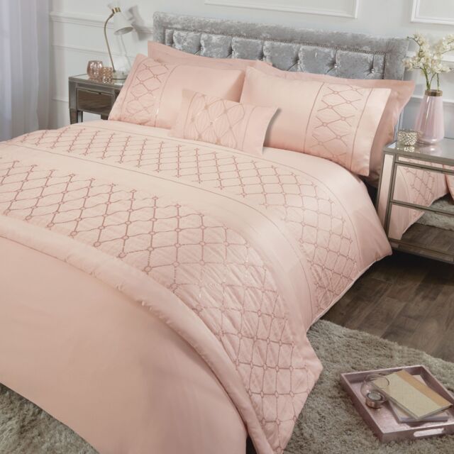Rapport Home Monaco Boudoir Filled Cushion (50x30 cm) in Dusty Pink - Size: 30 cm x 50 cm - image 1