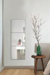Living and Home 3pcs Acrylic Adhesive Wall Mirror Tiles in Clear