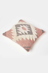 Homescapes Pali Handwoven Traditional Kilim Cushion in Pink - Size: 45 cm x 45 cm - thumbnail 5