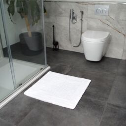 Allure Bath Fashions Elegance Reversible Heavyweight Shower Mat in White - thumbnail 2