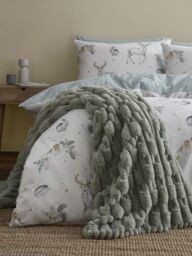 Bianca 'Carved Faux Fur' Blanket Throw in Green - Size: 150 cm × 200 cm