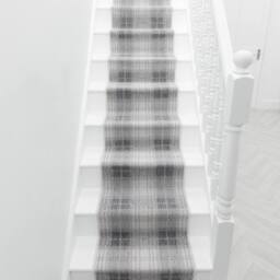 runrug Stair Runner Carpet - Reversible & Durable, 2mm - 'Plaid' in Grey - Size: 60 cm x 450 cm - thumbnail 4