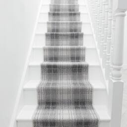 runrug Stair Runner Carpet - Reversible & Durable, 2mm - 'Plaid' in Grey - Size: 60 cm x 450 cm - thumbnail 3
