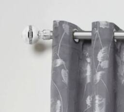 New Edge Blinds 16-19mm Bejeweled Extendable Eyelet Metal Curtain Pole Set in Silver - Size: 160 cm - thumbnail 2