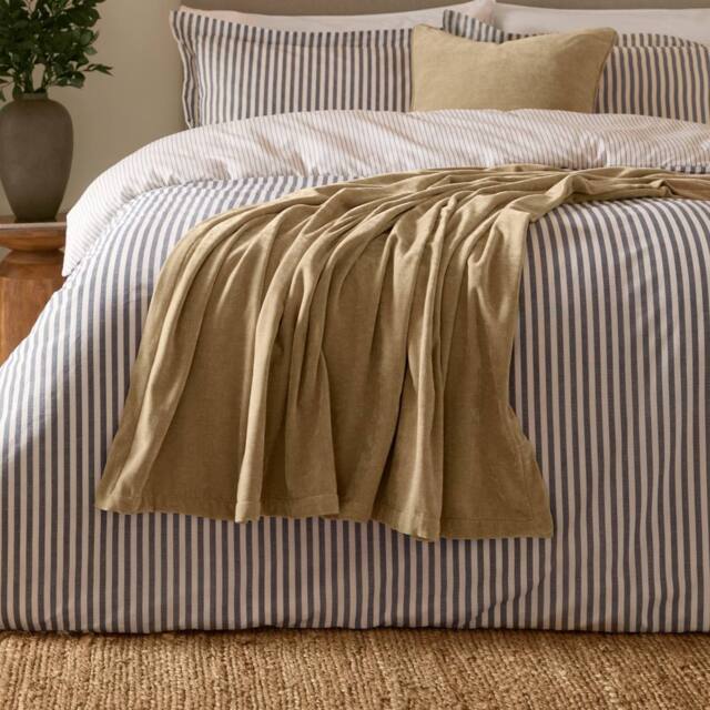 Yard Heavy Chenille Velvet Throw in Natural - Size: 150 cm x 200 cm - image 1