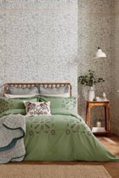 Morris & Co 'Brophy Embroidery Cotton' Duvet Cover Set in Green - Size: Super King - thumbnail 1
