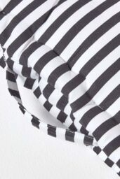 Homescapes Cotton Thin Stripe Floor Cushion in Black - Size: 40 cm x 40 cm - thumbnail 4
