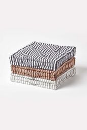 Homescapes Cotton Thin Stripe Floor Cushion in Black - Size: 40 cm x 40 cm - thumbnail 6