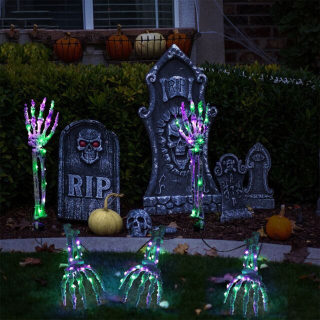 Leaper 1 Pack of 5 Halloween Waterproof Skull Hand Solar Ground Lights - image 1