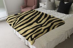 Benjamin Tate Design Golden Zebra Blanket in Natural - Size: 120 cm x 150 cm - thumbnail 3