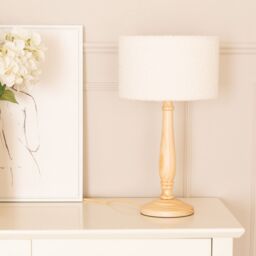 ValueLights Victoria Candlestick Light Wood Table Lamp with Cream Boucle Drum Lamp Shade in Natural - thumbnail 3
