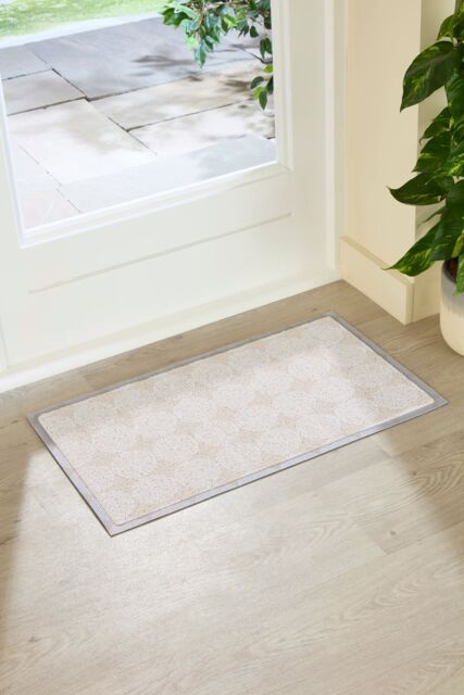 Artsy Mats Beige Spheres Indoor Outdoor Doormat (70 x 40cm) - Size: 40 cm x 70 cm - image 1