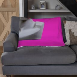 Benjamin Tate Design Plaster statue, David's head in pixel glasses Designer Blanket in Natural - Size: 120 cm x 150 cm - thumbnail 2