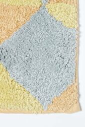 Homescapes Harlequin Pattern Yellow & Grey Cotton Bath Mat - thumbnail 2
