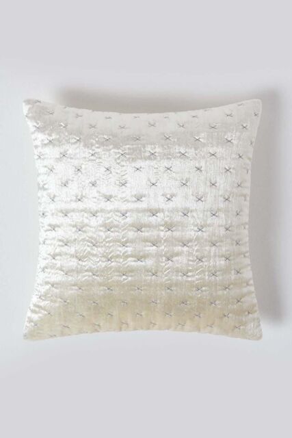 Homescapes Crushed Velvet Cushion Cover in Cream - Size: 30 cm x 50 cm - image 1