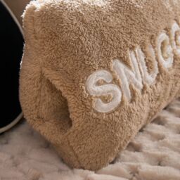 OHS Snuggle Ultra Soft Plush Fleece Hand Warmer Pillow in Natural - Size: 45 cm x 45 cm - thumbnail 2