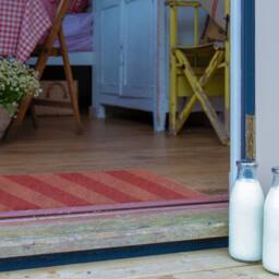 Artsy Mats Pink Stripe Coir Doormat (60 x 40cm) in Brown - Size: 40 cm x 60 cm - thumbnail 4