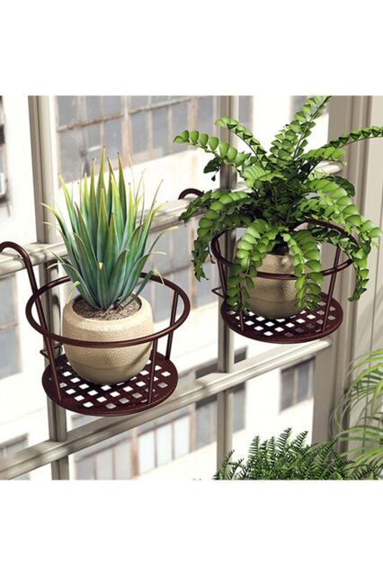 Living and Home 22cm Round Hanging Railing Planter Basket for Patio Balcony in Bronze - image 1
