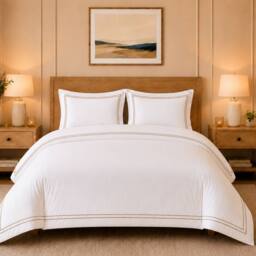 Grace TC800 Duvet Cover Set 100% Cotton Sateen Oxford with Button Closure in Natural White - Size: Single - thumbnail 1