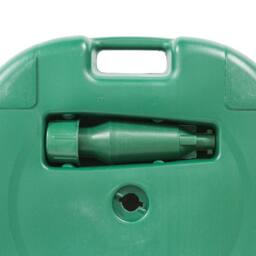 Harbour Housewares Plastic Fillable Parasol Base - 20 Litre in Green - thumbnail 5