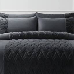 Snug City Zig Zag 3D Teddy Duvet Cover Set Ultra Soft Bedding with Pillowcases in Grey - Size: Single - thumbnail 2